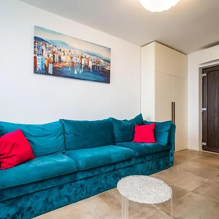 Luxury Libertas Apartament