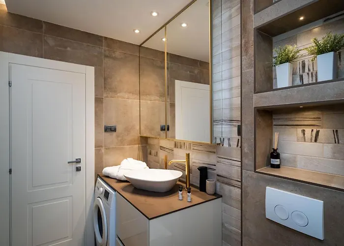 Luxury Libertas