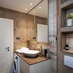 Luxury Libertas